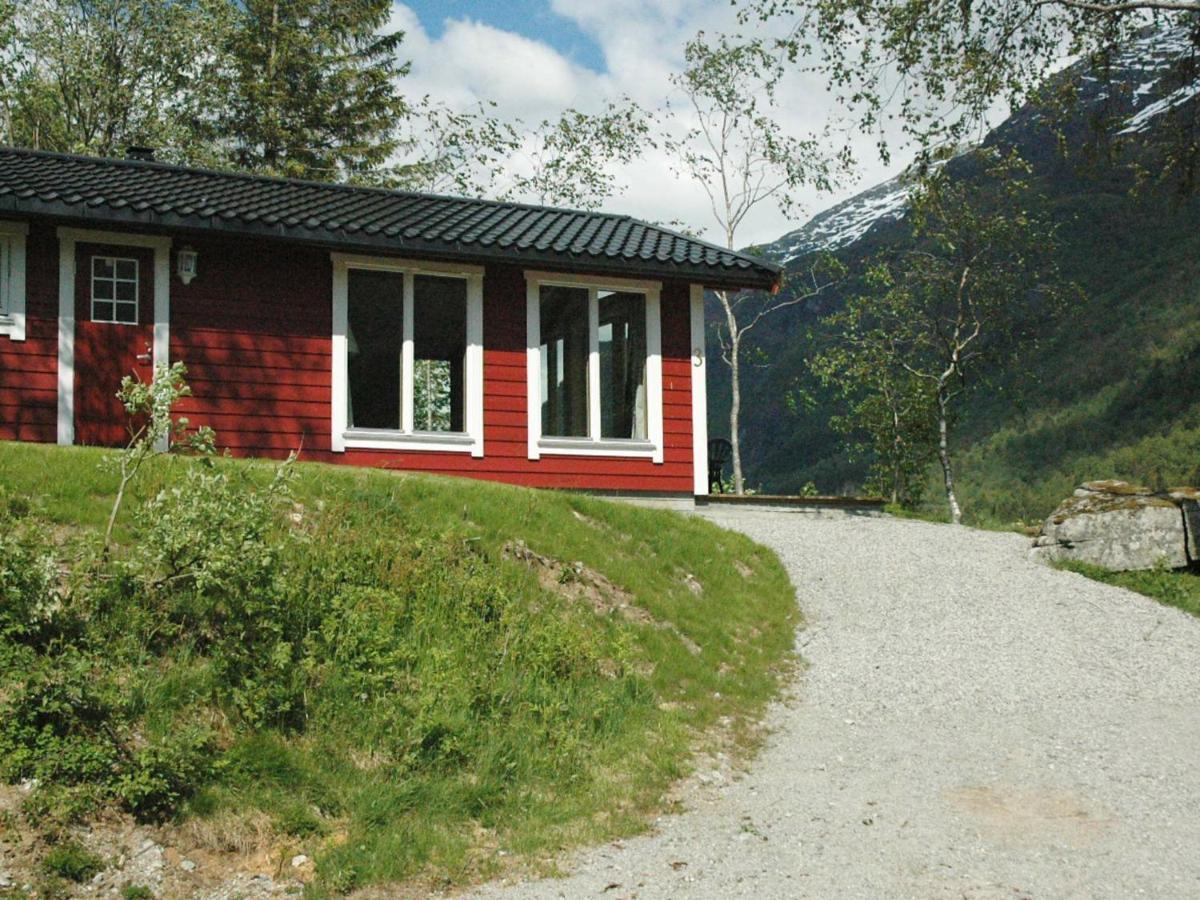Two-Bedroom Holiday Home In Olden 3 Стая снимка
