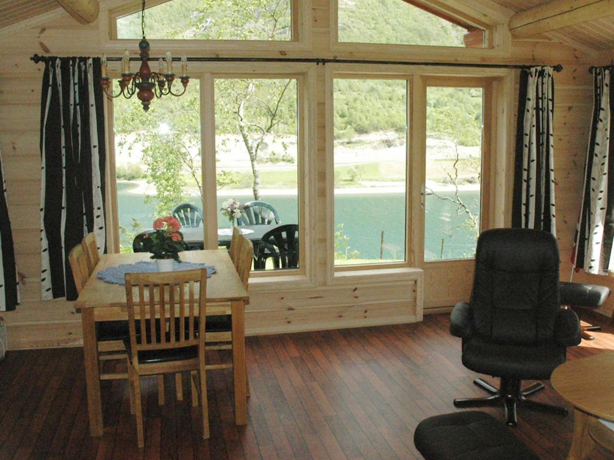 Two-Bedroom Holiday Home In Olden 3 Стая снимка