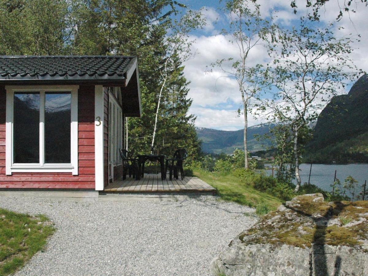 Two-Bedroom Holiday Home In Olden 3 Стая снимка