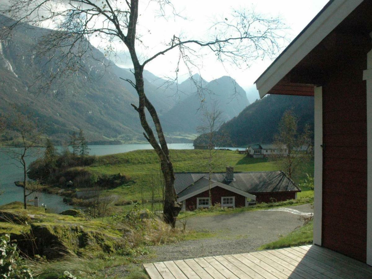Two-Bedroom Holiday Home In Olden 3 Екстериор снимка